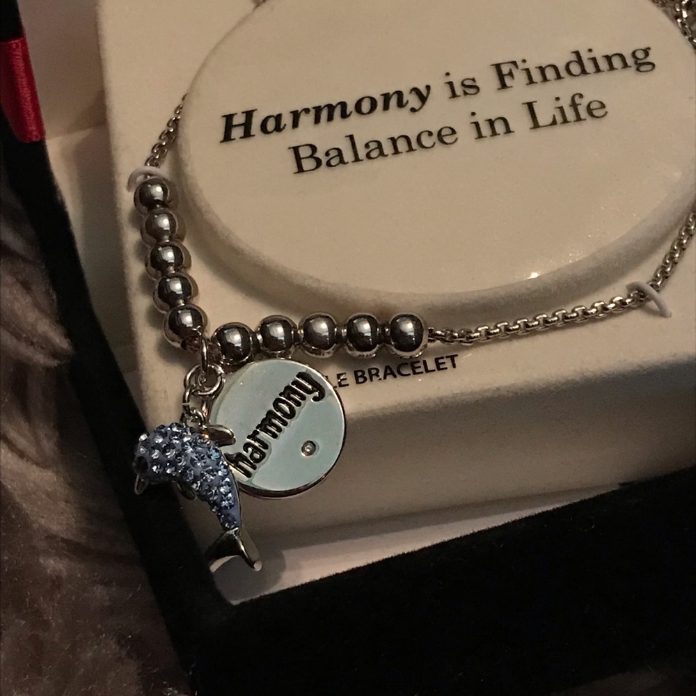 Swarovski Detailed Dolphin Harmony Bracelet
